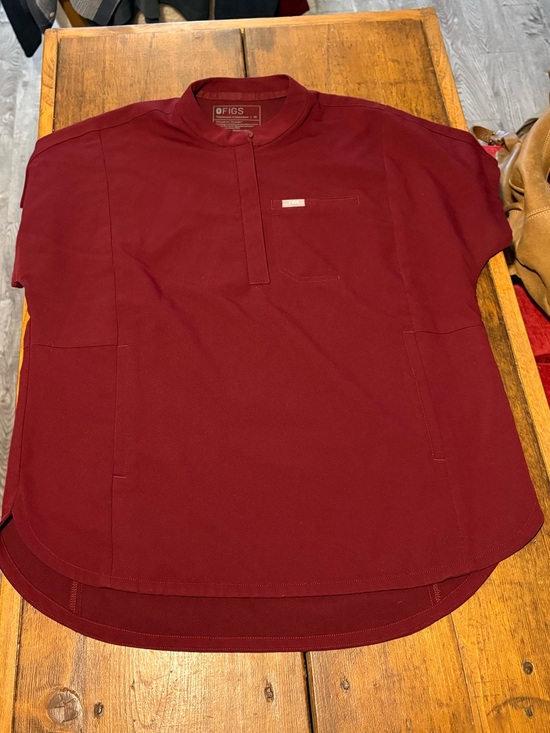 Figs Other - Figs Women’s Burgundy Scrub Set